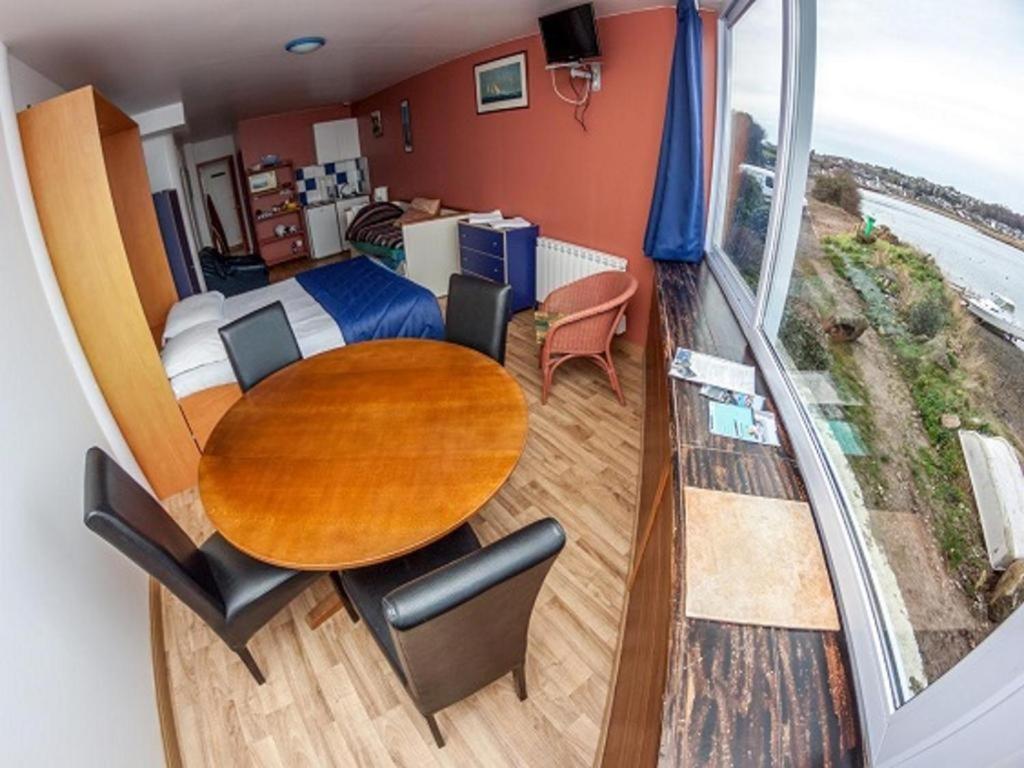 Apartmán La Presqu' Ile Du Lenn Face A La Mer Louannec Exteriér fotografie